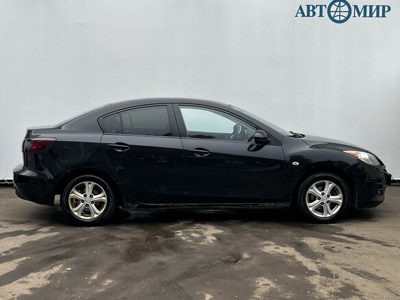 2011 Mazda 3 II (BL), чёрный, 675000 рублей - вид 3