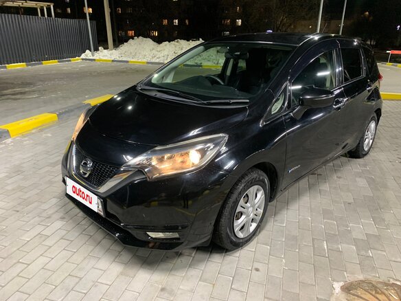 2017 Nissan Note e-Power II Рестайлинг, чёрный, 920000 рублей