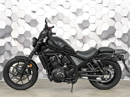 2022 Honda CMX 1100 Rebel, серый, 977000 рублей, вид 4