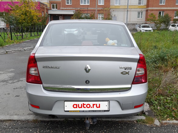 2012 Renault Logan I Рестайлинг, серый, 700000 рублей - вид 3