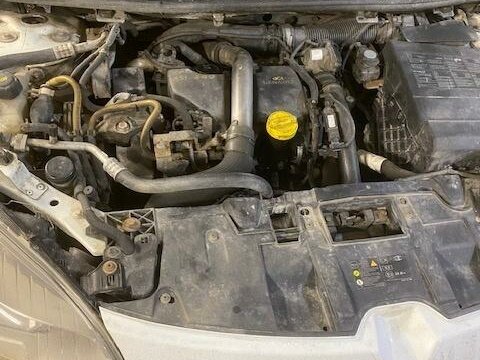 2010 Renault Megane III, белый, 630000 рублей - вид 9