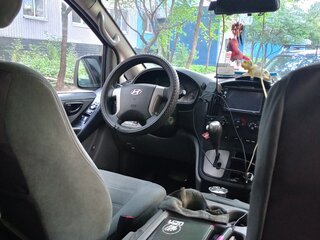 2008 Hyundai Grand Starex I, серый, 1400000 рублей, вид 4