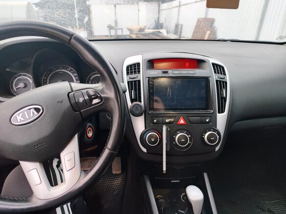 2011 Kia Ceed I Рестайлинг, серебристый, 715000 рублей - вид 6
