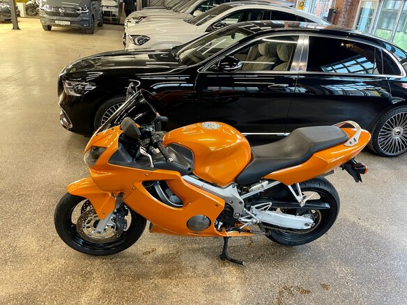 2001 Honda CBR 600F, оранжевый, 400000 рублей - вид 7