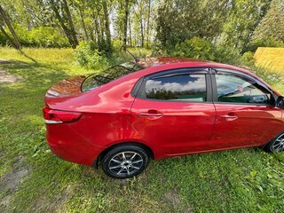 2015 Kia Rio III, красный, 1200000 рублей, вид 3