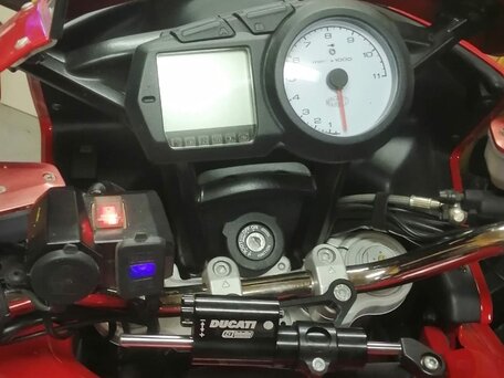 2007 Ducati Multistrada 1100, красный, 590000 рублей, вид 4