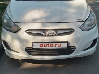 2013 Hyundai Solaris I, белый, 470000 рублей, вид 1