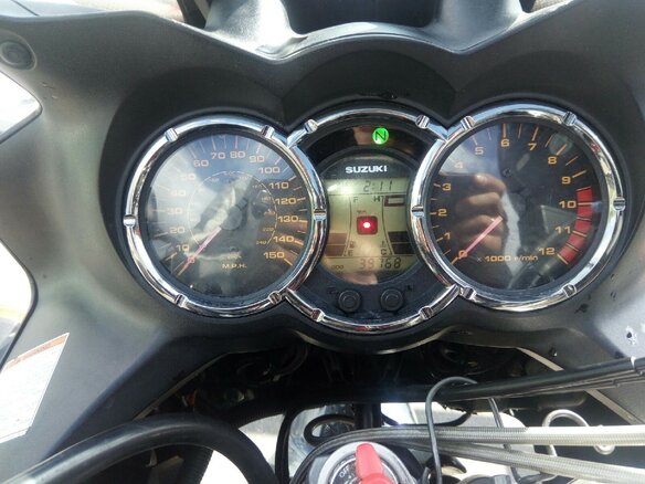 2006 Suzuki V-Strom 1000, серый - вид 3