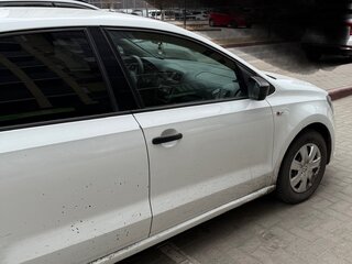 2015 Volkswagen Polo V, белый, 1000000 рублей, вид 4