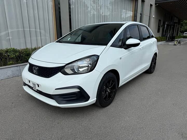 Открыть фотографии: Honda Fit IV