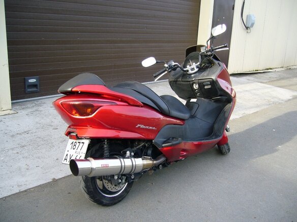 2005 Honda Forza, красный - вид 3