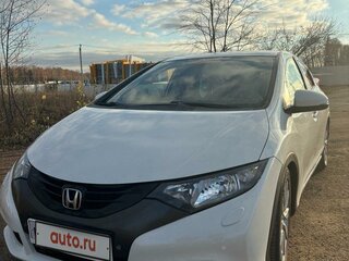 2013 Honda Civic IX, белый, 1550000 рублей, вид 2