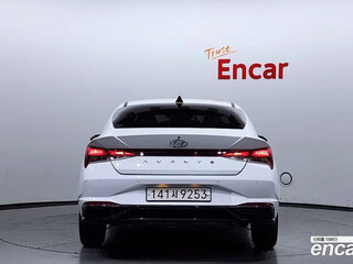 2023 Hyundai Avante VII, белый, 1431000 рублей, вид 4