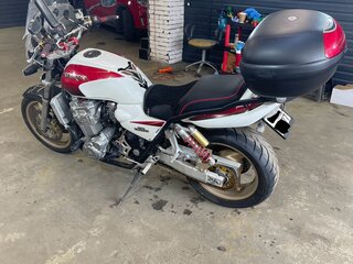 2001 Honda CB 1300, красный, 470000 рублей, вид 3