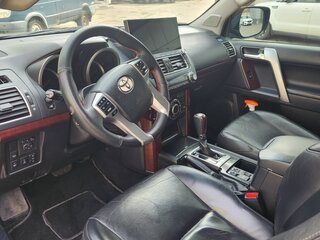 2015 Toyota Land Cruiser Prado 150 Series Рестайлинг 1, чёрный, 3000000 рублей, вид 5