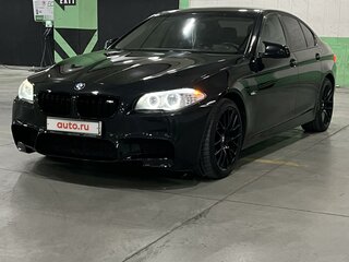 2013 BMW 5 серии 520i VI (F10/F11/F07), чёрный, 1900000 рублей, вид 5