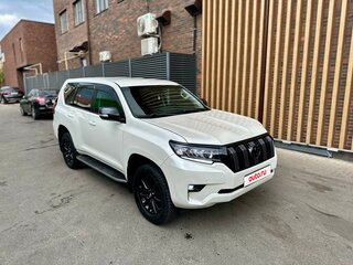 2015 Toyota Land Cruiser Prado 150 Series Рестайлинг 1, белый, 4100000 рублей, вид 3