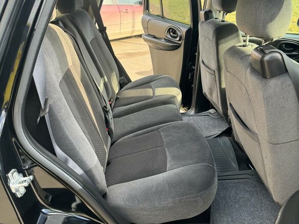 2008 Chevrolet TrailBlazer I Рестайлинг, чёрный, 1650000 рублей - вид 11