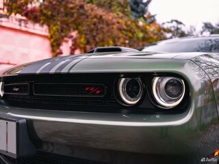 2018 Dodge Challenger R__T III Рестайлинг 2, зелёный, 3750000 рублей, вид 3
