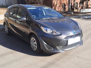 2019 Toyota Aqua I Рестайлинг 2, серый, 1250000 рублей, вид 2