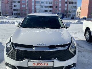 2023 Kia Sportage V, белый, 4250000 рублей, вид 1