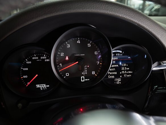 2015 Porsche Macan S I, чёрный, 3000000 рублей - вид 16