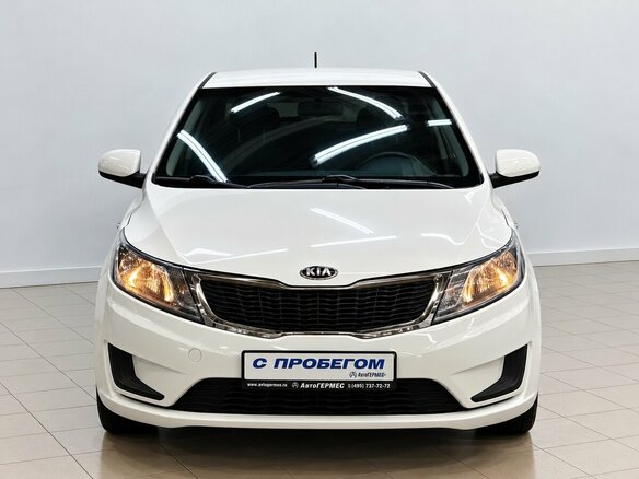 2013 Kia Rio III, белый, 1140000 рублей - вид 1
