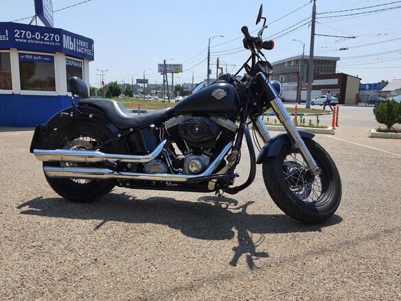 2011 Harley-Davidson Softail Slim, чёрный - вид 2