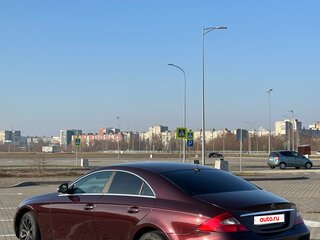 2006 Mercedes-Benz CLS 350 I (C219), красный, 1000000 рублей, вид 5