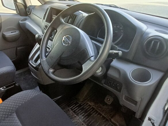 2018 Nissan NV200, белый, 1850000 рублей - вид 15