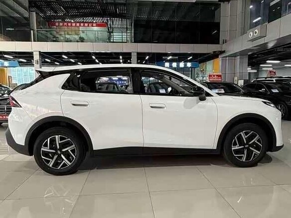 2026 Changan Qiyuan Q05 40.3 kWh II, белый, 1750000 рублей - вид 2