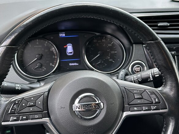 2018 Nissan Rogue II Рестайлинг, серебристый, 1600000 рублей - вид 6