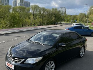 2011 Toyota Corolla X (E140, E150) Рестайлинг, чёрный, 1700000 рублей, вид 2
