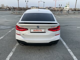 2017 BMW 6 серии Gran Turismo 640i xDrive IV (G32), белый, 4200000 рублей, вид 4