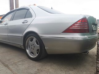 2002 Mercedes-Benz S-Класс 400 IV (W220), серебристый, 1650000 рублей, вид 5