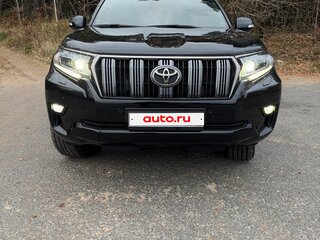 2019 Toyota Land Cruiser Prado 150 Series Рестайлинг 2, чёрный, 5200000 рублей, вид 4