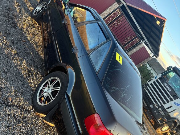 1994 Audi 80 V (B4), синий, 280000 рублей - вид 5