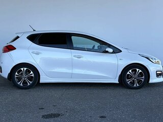 2016 Kia Ceed II Рестайлинг, белый, 1197000 рублей, вид 4
