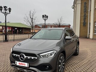 2020 Mercedes-Benz GLA 250 II (H247), серебристый, 2900000 рублей, вид 1