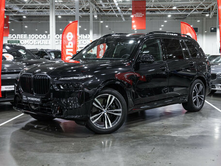 BMW X7 I (G07) Рестайлинг