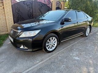 2013 Toyota Camry VII (XV50), чёрный, 1750000 рублей, вид 1