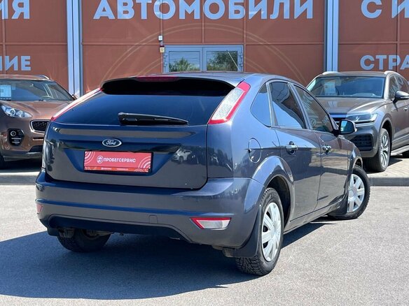2008 Ford Focus II Рестайлинг, серый, 415000 рублей - вид 4