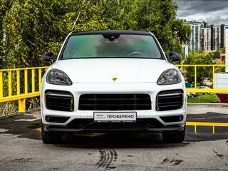 2020 Porsche Cayenne Coupé III, белый, 5799000 рублей, вид 2