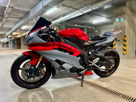 2006 Yamaha YZF-R6, серый, 700000 рублей, вид 4