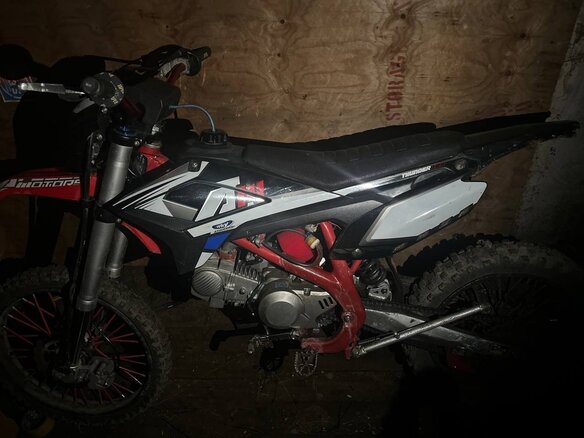 2023 Apollo Thunder, красный, 45000 рублей - вид 6