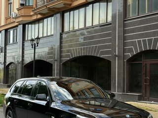 2009 BMW 5 серии 520d V (E60/E61) Рестайлинг, чёрный, 1200000 рублей, вид 3