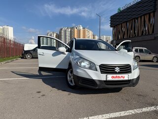 2014 Suzuki SX4 II (S-Cross), белый, 915000 рублей, вид 3