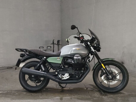 2022 Moto Guzzi V 7, серебристый, 550000 рублей, вид 3