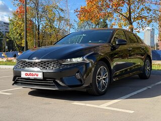 2020 Kia K5 III, чёрный, 2550000 рублей, вид 1
