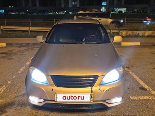 2014 Daewoo Gentra II, серебристый, 500000 рублей, вид 2